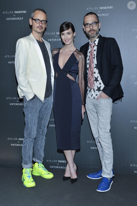 Paz Vega entre Viktor & Rolf - Soirée Swarovski et Viktor & Rolf à l'Ecrin lors du 67e Festival international du film de Cannes, le 16 mai 2014