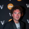 Maxime Musqua à la soirée Reebok sur le bateau de la Villa Schweppes pour les 25 ans de la chaussure Pump lors du Festival de Cannes, le 17 mai 2014