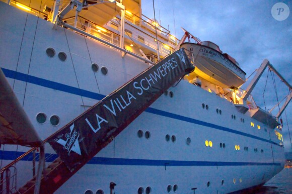 Soirée Reebok sur le bateau de la Villa Schweppes pour les 25 ans de la chaussure Pump lors du Festival de Cannes, le 17 mai 2014