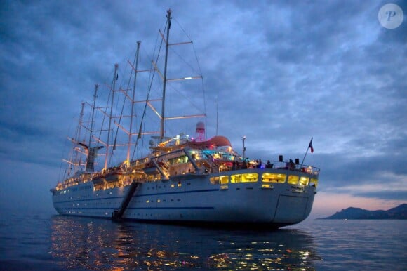 bateau de la villa schweppes - Reebok s'installe sur le bateau de la Villa Schweppes pour les 25 ans de la chaussure Pump. Cannes, le 17 mai 2014 17/05/2014 - Cannes
