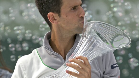 Novak Djokovic : Un appel à l'aide et une victoire pleine d'émotion