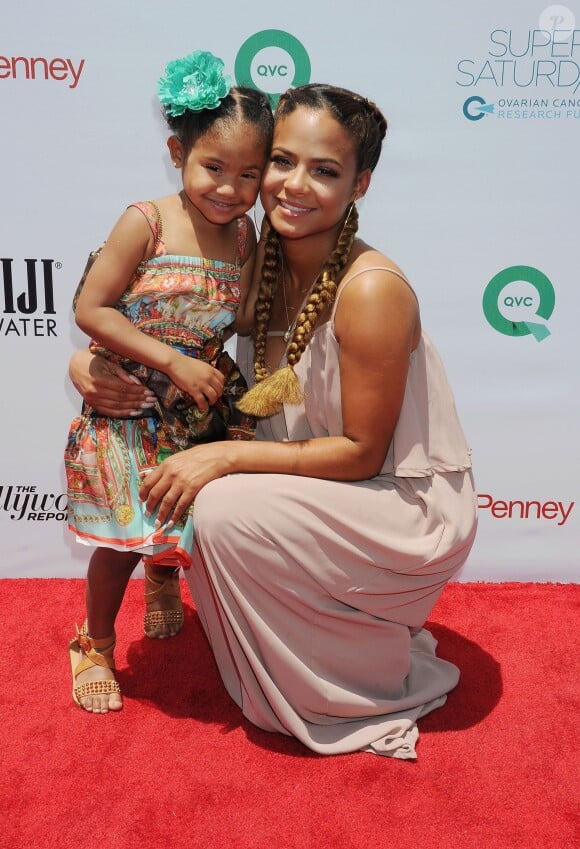 Christina Millian et sa fille Violet Madison Nash lors de la journée de charité pour la recherche contre le cancer de l'ovaire à Santa Monica, le 17 mai 2014