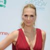 Molly Sims lors de la journée de charité pour la recherche contre le cancer de l'ovaire à Santa Monica, le 17 mai 2014