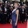 La superbe Bianca Balti sur tapis rouge pour la montée des marches du film "Sils Maria" lors du 67 ème Festival du film de Cannes, à Cannes le 23 mai 2014