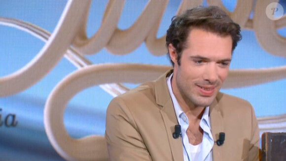 L'humoriste Nicolas Bedos dans Le Tube, sur Canal+, le samedi 24 mai 2014.