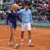 Novak Djokovic et Alizé Cornet lors de la journées des Enfants de Roland-Garros, à Roland-Garros, le 24 mai 2014 à Paris