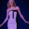 Kylie Minogue a dévoilé le clip de "Crystallize", son titre engagé contre le cancer du sein, dévoilé le 26 mai 2014.