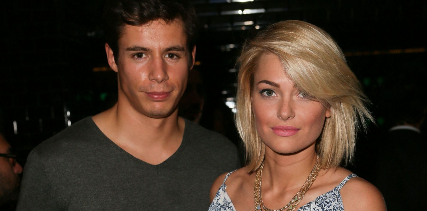 Valentin Léonard Et Caroline Receveur Caroline Receveur, amoureuse de Valentin : Alban Bartoli leur chante la  sérénade - Purepeople