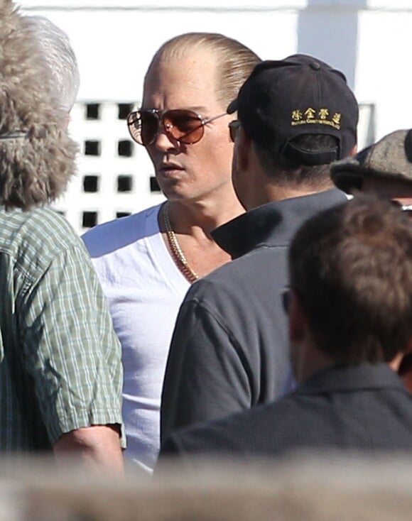 Johnny Depp détendu et métamorphosé sur le tournage du film "Black Mass" à Lynn, le 2 juin 2014.