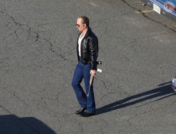 Johnny Depp en action sur le tournage du film "Black Mass" près de Boston, le 2 juin 2014.