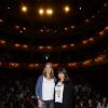 Maud Fontenoy enceinte et Nolwenn Leroy - Cérémonie de remise de prix des "Défis Scolaires" de la Fondation Maud Fontenoy à l'occasion de la Journée mondiale de l'environnement au Théâtre de l'Odéon à Paris le 5 juin 2014.
