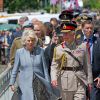 Le prince Charles et Camilla Parker Bowles ont rencontré des vétérans à Benouville le 5 juin 2014 dans le cadre de la commémoration du 70e anniversaire du débarquement.