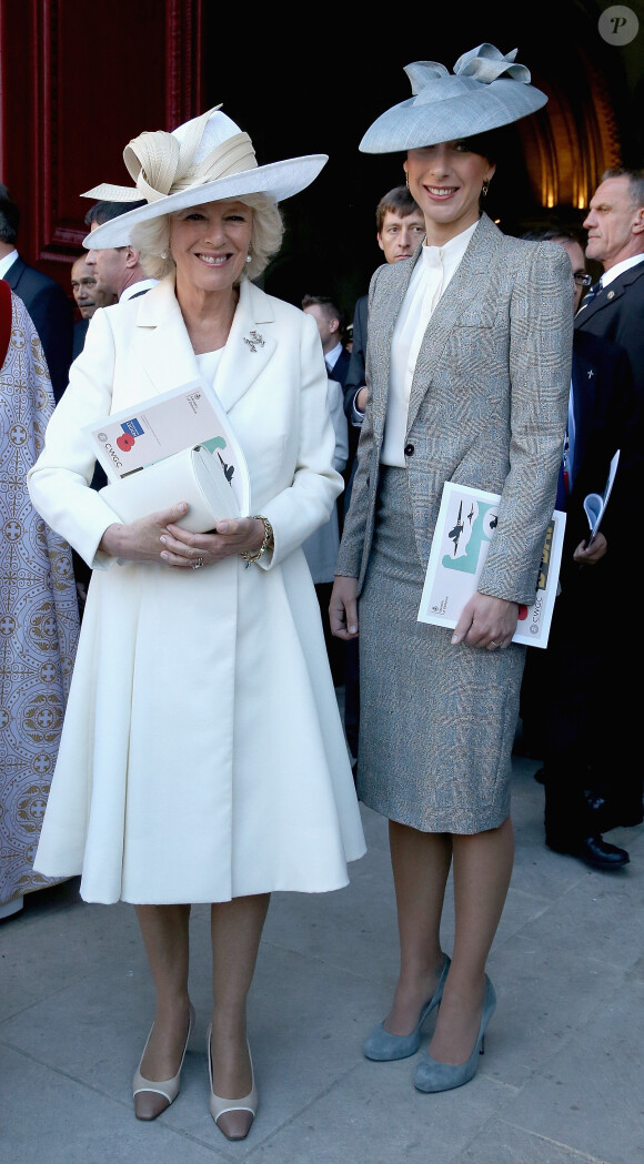 Camilla Parker Bowles et Samantha Cameron à la cathédrale de Lisieux le 6 juin 2014 pour les célébrations du 70e anniversaire du Débarquement en Normandie.