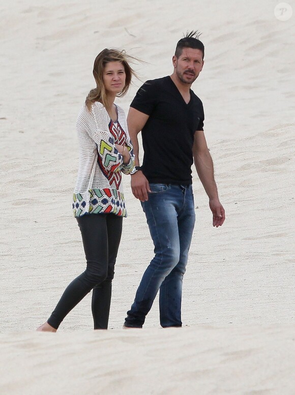 Exclusif - Le coach de l'Atlético Madrid Diego Simeone et sa compagne Carla Pereira en vacances à Saint-Barthelémy le 27 mai 2014.