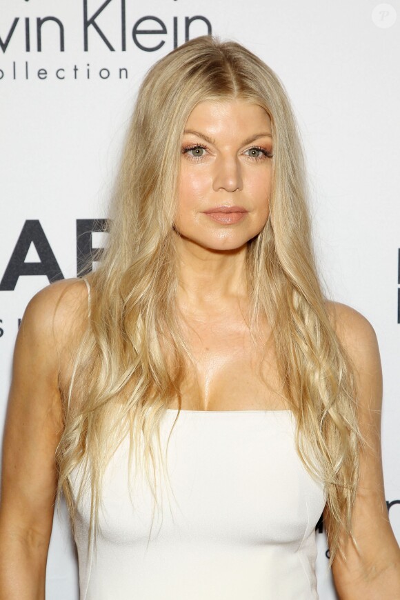 Fergie sur le tapis rouge de l'"amfAR Inspiration Gala" au Plaza Hotel de New York, le 10 juin 2014.