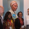 William Hague et Angelina Jolie rencontrent les activistes Nyota Babunga et  Carine Safari lors du 2e jour du sommet "End Sexual Violence in Conflict" à Londres le 11 juin 2014.