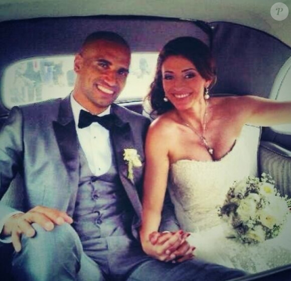 Rachel Legrain-Trapani et Aurélien Capoué, superbes et amoureux, lors de leur mariage le 8 juin 2013.