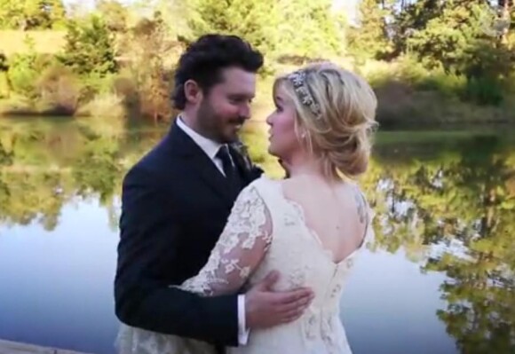 Kelly Clarkson lors de son mariage avec Brandon Blackstock, le 20 octobre 2013.