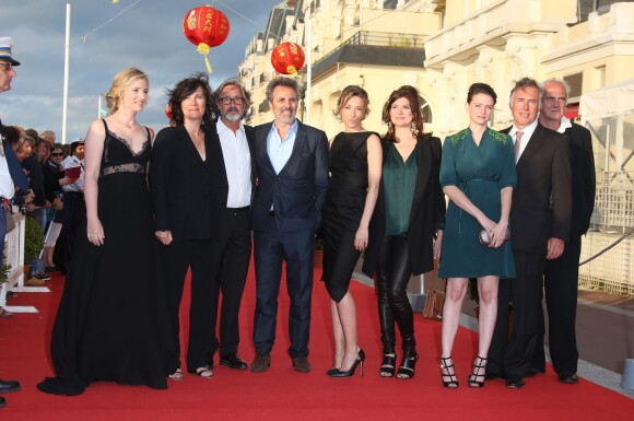 Natacha Régnier, Gilbert Melki, Laura Smet, Pauline Etienne lors de la cérémonie de clôture du Festival du film romantique de Cabourg, le 14 juin 2014.
