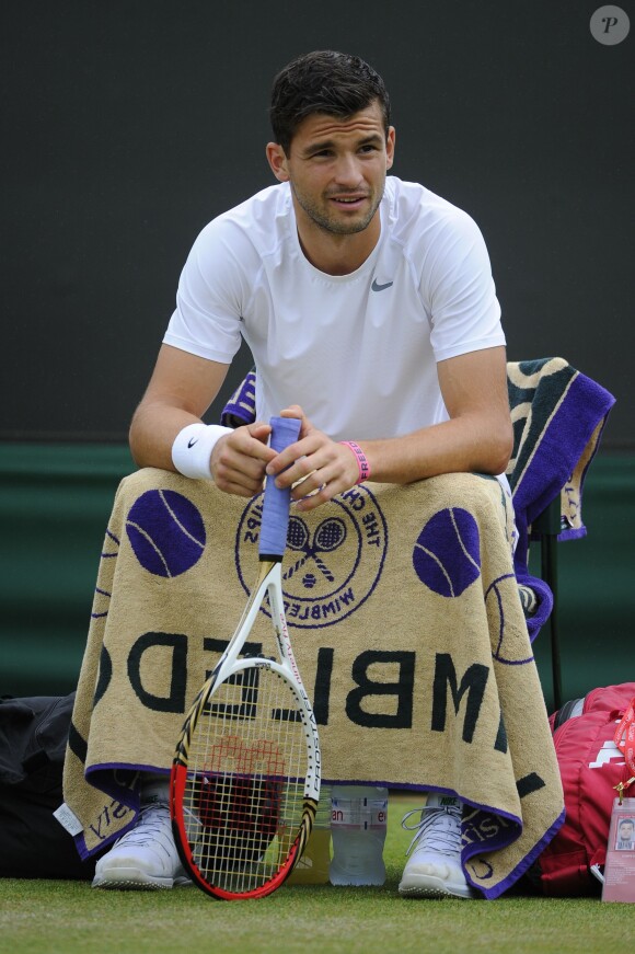 Grigor Dimitrov lors du tournoi de Wimbledon au All England Lawn Tennis and Croquet Club de Londres, le 28 juin 2013