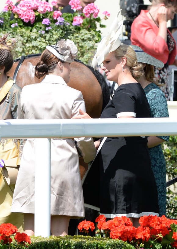 Les princesses Eugenie et Beatrice d'York avec leur cousine Zara Phillips au premier jour du Royal Ascot, le 17 juin 2014