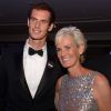 Andy Murray et sa mère Judy lors du bal des champions à l'hôtel Intercontinental de Londres le 7 juillet 2013
