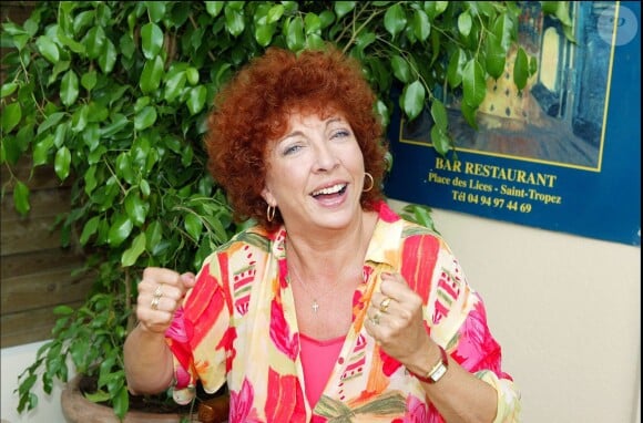 Charlotte Julian à Saint-Tropez le 9 juillet 2003. 