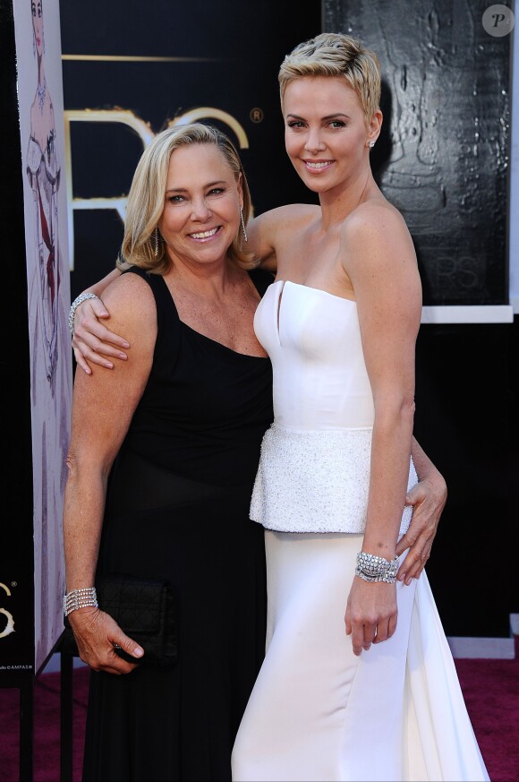 Gerda Jacoba Aletta Maritz et Charlize Theron aux Oscars 2013.
