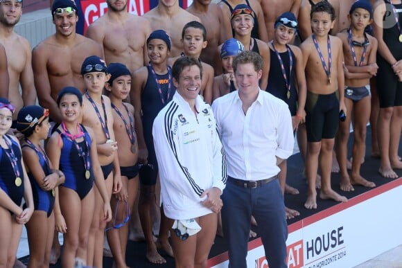 Le prince Harry s'est rendu sur l'installation sportive Minas Tenis Clube à Belo Horizonte, au Brésil, le 24 juin 2014.