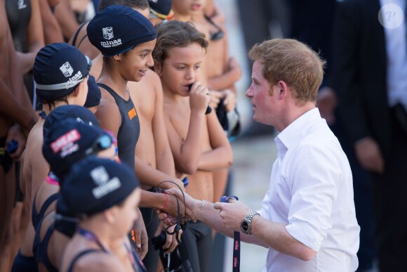 Le prince Harry s'est rendu sur l'installation sportive Minas Tenis Clube à Belo Horizonte, au Brésil, le 24 juin 2014.