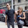 Jennifer Aniston et Justin Theroux s'offrent un après-midi shopping à New York le 24 juin 2014.