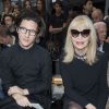 Dan Croll et Amanda Lear - Défilé Givenchy homme collection printemps-été 2015 à la Halle Freyssinet à Paris, le 27 juin 2014.