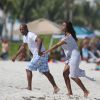 Kelly Rowland en vacances avec son mari Tim Witherspoon à Miami, le 16 février 2014.