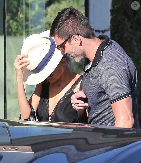 Nicole Richie se cache des photographes à la sortie du salon de coiffure Andy LeCompte à West Hollywood, le 3 juillet 2014.