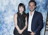 Fashion Week : Christophe Michalak souriant avec Delphine, jeune maman stylée