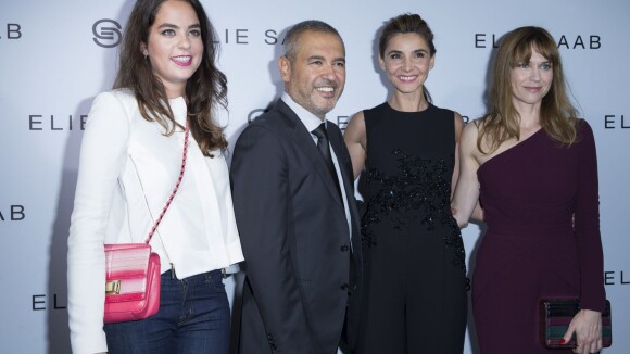 Fashion Week : Anouchka Delon et trois princesses, radieuses pour Elie Saab
