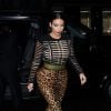 Kim Kardashian arrive au Palais Galliera pour assister au gala de la Vogue Paris Foundation. Paris, le 9 juillet 2014.
