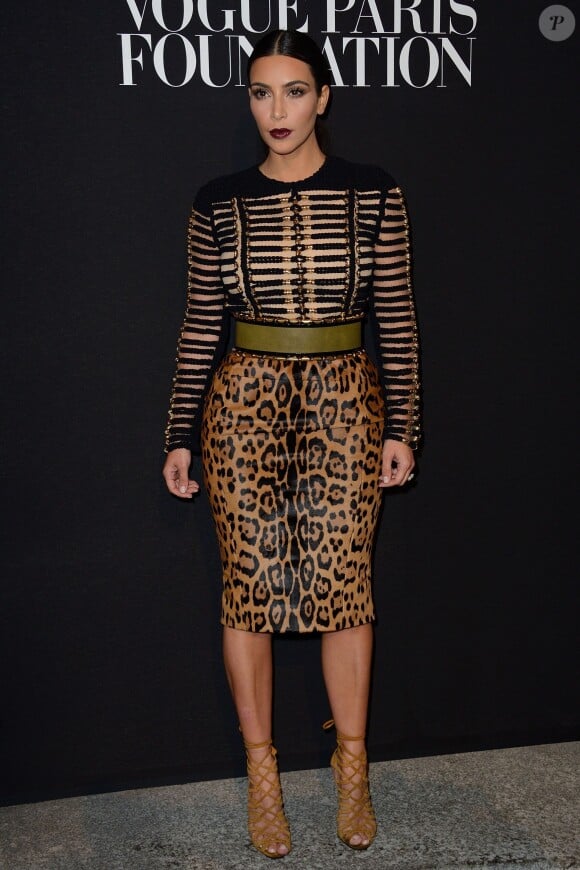 Kim Kardashian assiste au gala de la Vogue Paris Foundation au Palais Galliera. Paris, le 9 juillet 2014.