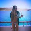 Elle Macpherson splendide en vacances, a posté une photo d'elle sur son compte Twitter en bikini