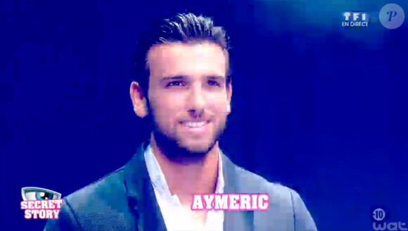 Aymeric, candidat de Secret Story 8, fait son entrée dans la Maison des Secrets (Secret Story 8, le vendredi 18 juillet 2014.)
