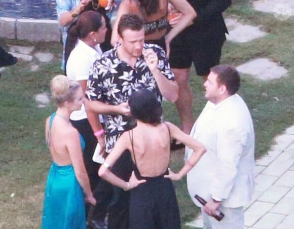 Exclusif - Jason Segel et Jonah Hill au mariage de Behati Prinsloo et Adam Levine à la Flora Farm à Los Cabos, le 19 juillet 2014.