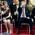  La reine Mathilde et le roi Philippe de Belgique ont apprécié l'ambiance du grand bal national organisé Place du jeu de balle à Bruxelles le 20 juillet 2014 à la veille des célébrations de la fête nationale. 