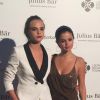 Cara Delevingne et Selena Gomez - People à la soirée caritative de Leonardo DiCaprio, pour sa fondation consacrée à la protection des derniers sites sauvages de la planète, au domaine de Bertaud Belieu à Saint-Tropez. Le 23 juillet 2014.