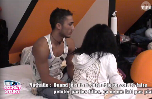 Vivian et Nathalie dans Secret Story 8, quotidienne du 28 juillet 2014 sur TF1.