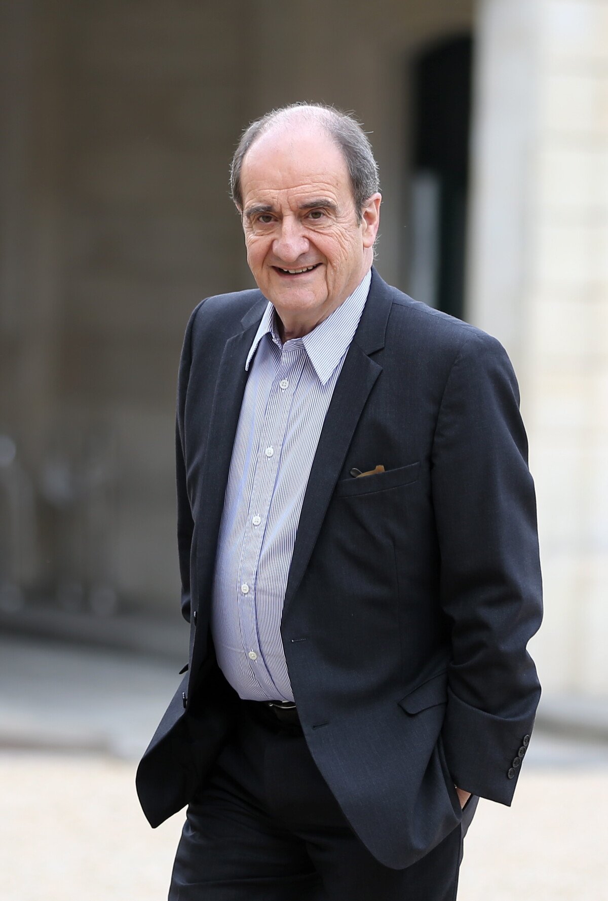 Vidéo Pierre Lescure, à Paris, le 30 avril 2014. Purepeople