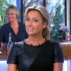 Anne-Sophie Lapix dans une superbe robe en cuir noire dans C à vous sur France 5 le 13 mai 2014