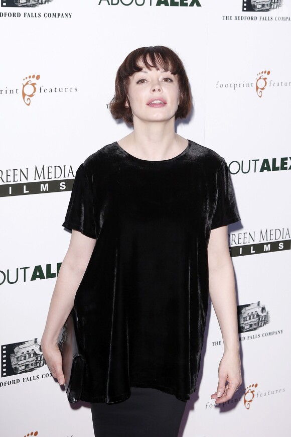Rose McGowan blafarde à la première du film About Alex aux ArcLight Hollywood, à Los Angeles, le 6 août 2014.