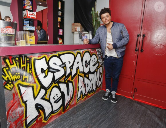 Exclusif - Kev Adams inaugure le 1er Comédie Club qui porte son nom, "Quai du Rire Comédie Club Espace Kev Adams" à Marseille le 30 mai 2014.
