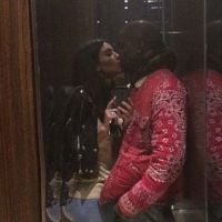 Kim Kardashian : Bisou à Kanye West, décolleté indécent, elle affole New York