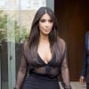 Kim Kardashian quitte l'appartement de son mari Kanye West à SoHo, pour se rendre à la station de radio SiriusXM. New York, le 11 août 2014.